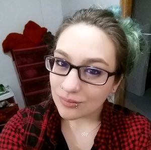 Meet your Posher, Krista